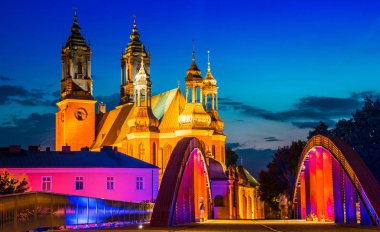 St. Peter ve St. Paul Poznan, Polonya en eski kiliselerinden birini Archcathedral Bazilikası