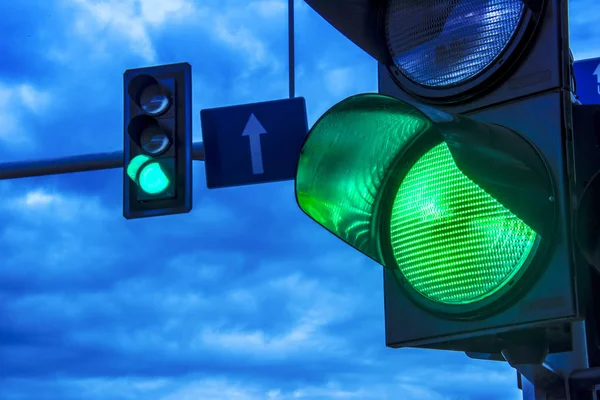 Traffic Lights Urban Intersection — Stock Photo, Image