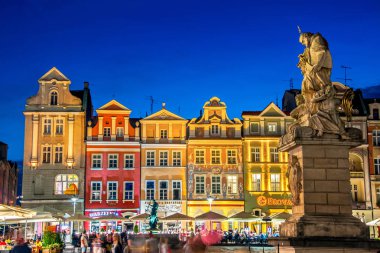 Poznan, Pol - 20 Ağustos 2018: Mimari eski pazar Poznan, Polonya