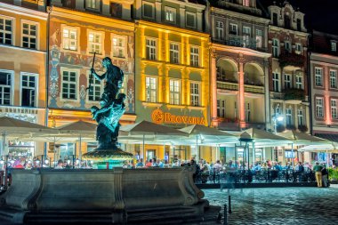 Poznan, Pol - 20 Ağustos 2018: Mimari eski pazar Poznan, Polonya