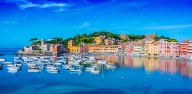 Görünüm sessizlik Bay Sestri Levante, Liguria, İtalya