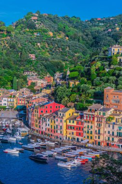 Pitoresk balıkçı köyü ve holiday resort Portofino Cenova Metropolitan şehir İtalyan Rivierası Liguria, İtalya
