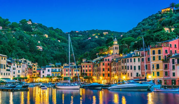 Aldeia Piscatória Pitoresca Resort Férias Portofino Cidade Metropolitana Gênova Riviera — Fotografia de Stock