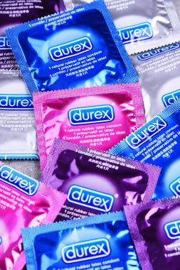 Poznan, Pol - 28 Eylül 2018: Durex ürünleri, bir marka prezervatif ilk olarak geliştirilen ve Ssl International tarafından İngiltere'de Anglo-Hollandalı şirket Reckitt Benckiser aittir 2010 yılından bu yana üretilen