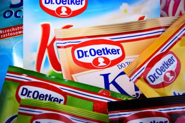 Poznan, Pol - 28 Eylül 2018: Bielefeld, Kuzey Ren-Vestfalya paket Dr Oetker ürünleri, Oetker grubunun sahibi olduğu Alman bir çokuluslu şirket merkezi.