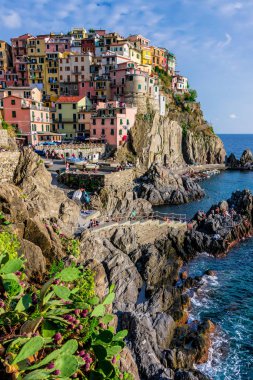 Manarola, İtalya - 13 Eylül, 2018: Pitoresk kasaba, Manarola, La Spezia, Liguria, İtalya'nın ili