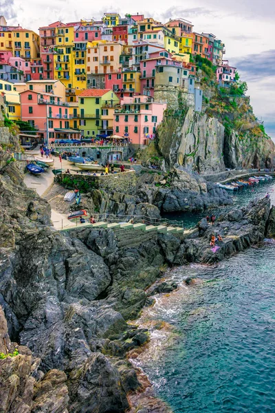 Manarola, İtalya - 13 Eylül, 2018: Pitoresk kasaba, Manarola, La Spezia, Liguria, İtalya'nın ili