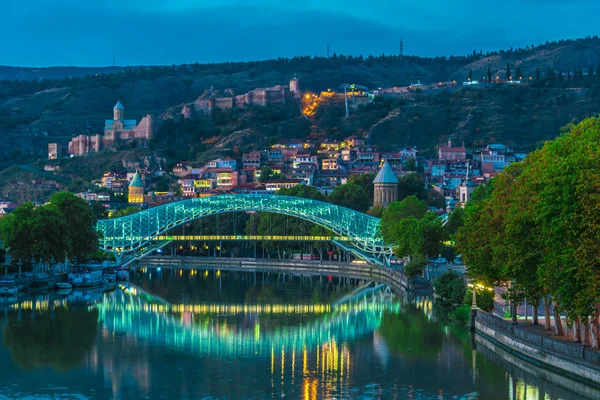 Panorámás Kilátás Tbiliszire Grúzia Naplemente Után — Stock Fotó