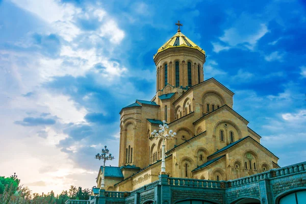 Sameba Sobór Trójcy Świętej Tbilisi Gruzja — Zdjęcie stockowe