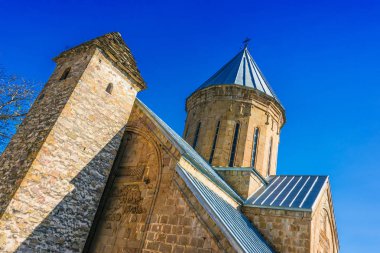 Ananuri kale ve kilise Tanrı'nın annesi Gürcistan'daki Aragvi nehrinde