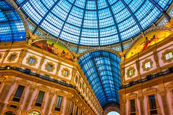 Interior Histórica Galleria Vittorio Emanuele Edificio Propiedad Pública Del Municipio —  Fotos de Stock