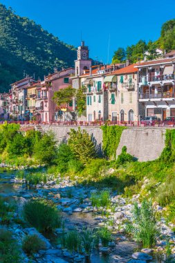 Isolabona Imperia Eyaleti, Liguria, İtalya için görünümünü.