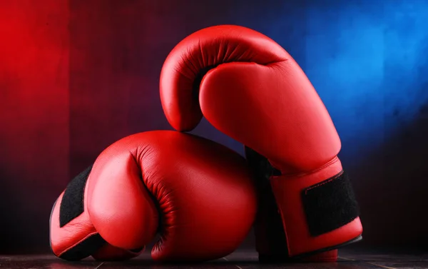 Pair Red Leather Boxing Gloves — Stock Photo, Image