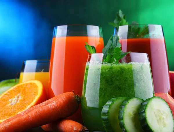 Glasses Fresh Organic Vegetable Fruit Juices Detox Diet — Stock Photo, Image