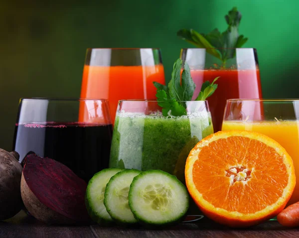 Verres Avec Jus Fruits Légumes Frais Biologiques Régime Désintoxication — Photo