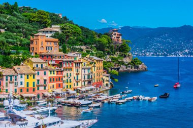 Pitoresk balıkçı köyü ve holiday resort Portofino, Cenova Metropolitan şehir İtalyan Rivierası Liguria, İtalya