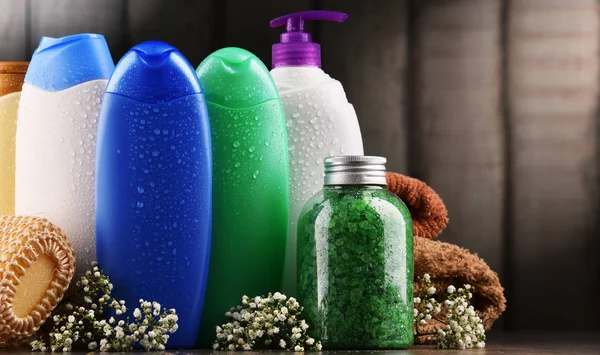 Пластиковые Бутылки Ухода Телом Косметические Средства — стоковое фото