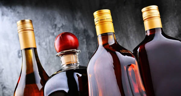 Composición Con Botellas Bebidas Alcohólicas Variadas — Foto de Stock
