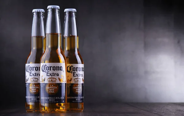 Poznan Pol Ene 2019 Botellas Corona Extra Una Las Cervezas — Foto de Stock
