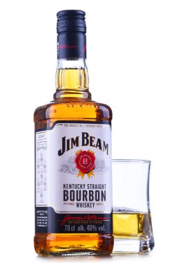 Poznan, Pol - 24 Ocak 2019: Şişe, Jim Beam, bir en çok satan marka viski dünyada, Clermont, Kentucky'de ışın A.ş. tarafından üretilen