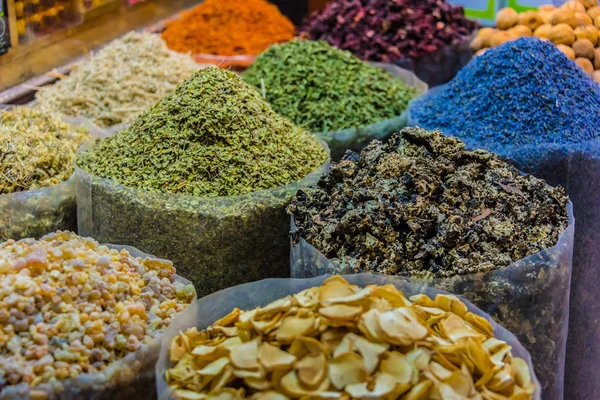 Verscheidenheid Van Kruiden Specerijen Arabische Straat Marktkraam Dubai Spice Souk — Stockfoto