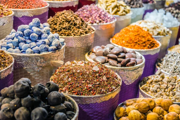 Variedade Especiarias Ervas Baia Mercado Rua Árabe Dubai Spice Souk — Fotografia de Stock