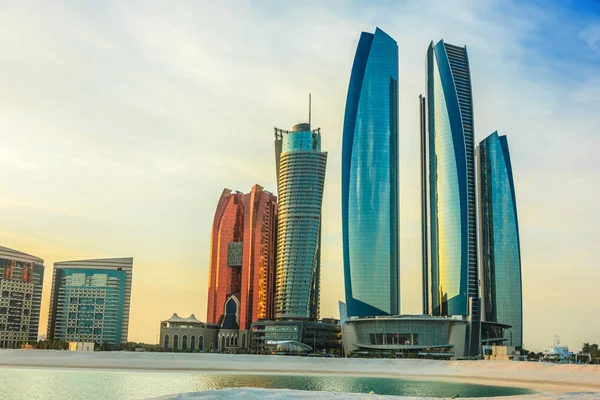 Abu Dhabi Förenade Arabemiraten Feb 2019 Etihad Towers Abu Dhabi — Stockfoto