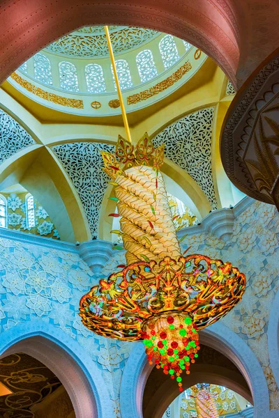 아랍에미리트 다비에 셰이크 자이드 그랜드 모스크 — 스톡 사진