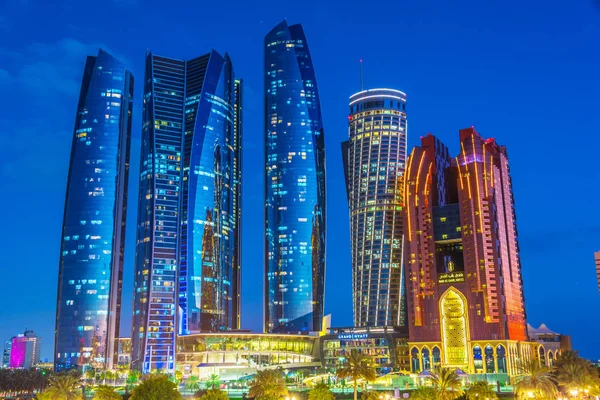 Abu Dhabi Emiratos Árabes Unidos Feb 2019 Etihad Towers Abu —  Fotos de Stock