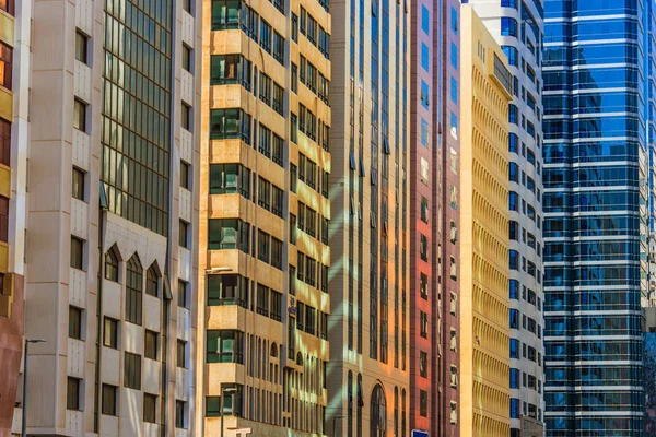 Arquitectura Moderna Del Centro Abu Dhabi Emiratos Árabes Unidos —  Fotos de Stock