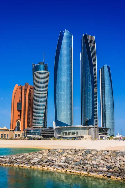 Abu Dhabi Emiratos Árabes Unidos Feb 2019 Etihad Towers Abu —  Fotos de Stock