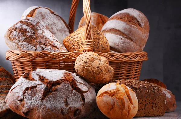 Composição com produtos de padaria variados — Fotografia de Stock