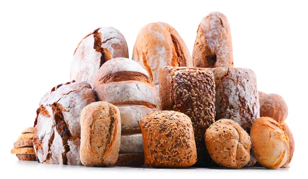 Composição com produtos de padaria variados isolados em branco — Fotografia de Stock