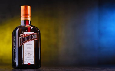 Cointreau Üçlü sn şişe