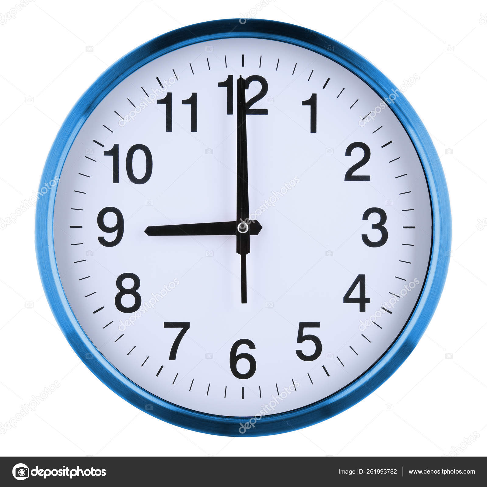 Reloj de pared aislado sobre fondo blanco. Nueve relojes