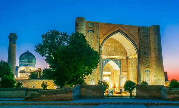 Samarkand, Üzbegisztán Bibi-Khanym mecset — Stock Fotó