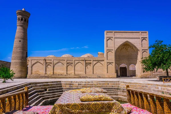Architectuur van het historische centrum van Bukhara Oezbekistan — Stockfoto