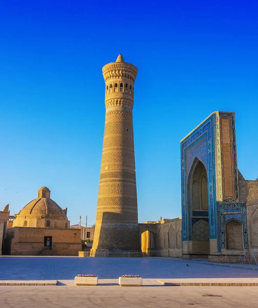 Po-i-Kalan of POI Kalan complex in Bukhara, Oezbekistan — Stockfoto