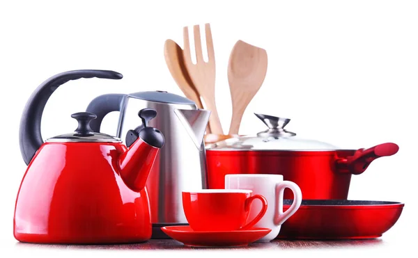 Composición con utensilios de cocina, teteras y tazas — Foto de Stock