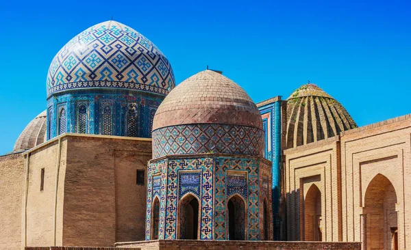 Shah-i-Zinda, een necropolis in Samarkand, Oezbekistan — Stockfoto