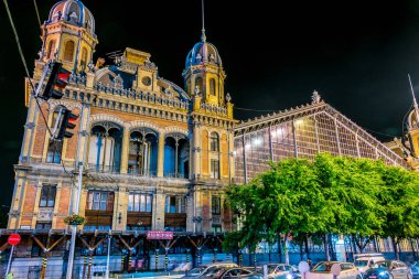 Budapeşte Nyugati palyaudvar, Macaristan