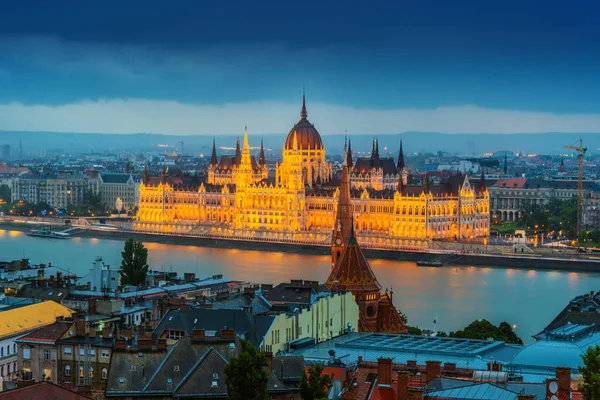 Panoráma Budapestről naplementekor — Stock Fotó