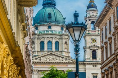 Budapeşte,Macaristan'da Zrinyi utca mimarisi