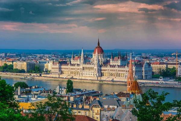 Vedere panoramică asupra Budapestei . — Fotografie, imagine de stoc