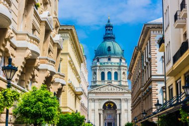 Budapeşte,Macaristan'da Zrinyi utca mimarisi