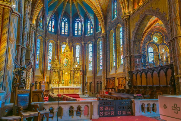 Interieur van Matthias kerk op de kasteelheuvel in Boedapest — Stockfoto