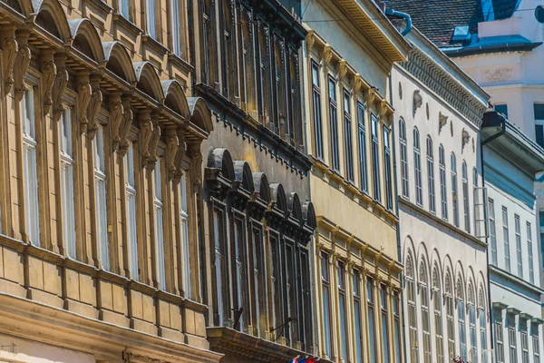 Historic architecture of downtown Budapest, Hungary — Stock Photo, Image