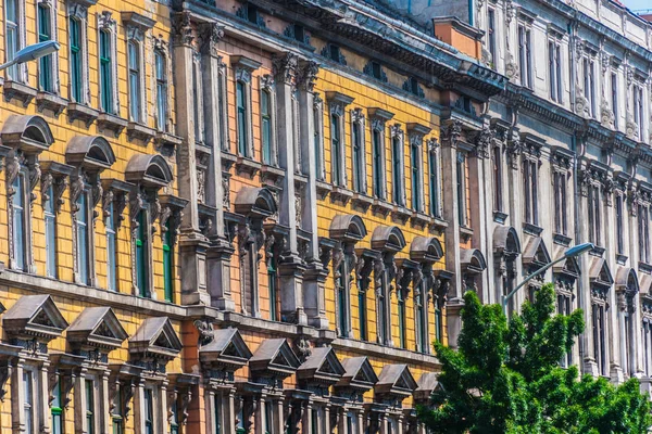 Historic architecture of downtown Budapest, Hungary — Stock Photo, Image