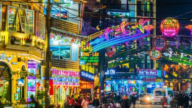 Sapa, Vietnam 'ın merkezinin sokak manzarası