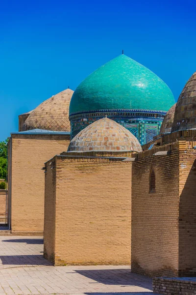 Shah-i-Zinda, een necropolis in Samarkand, Oezbekistan — Stockfoto